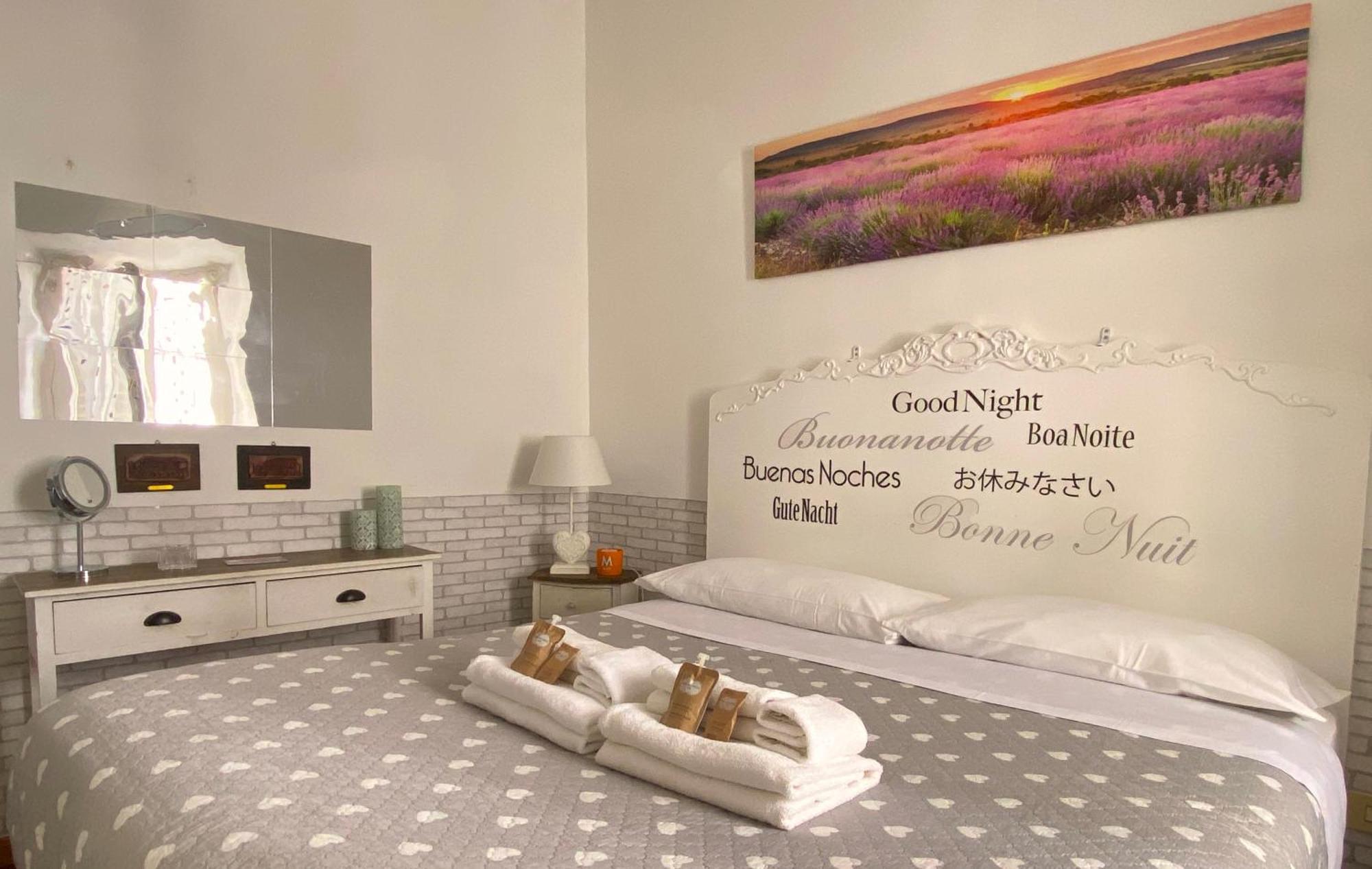 Magenta Luxury Montevecchio *