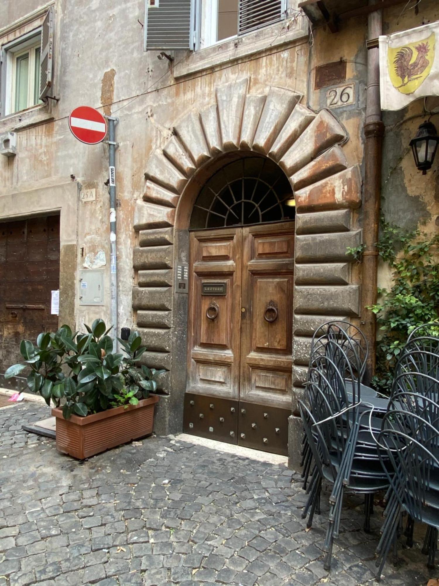 Navona 